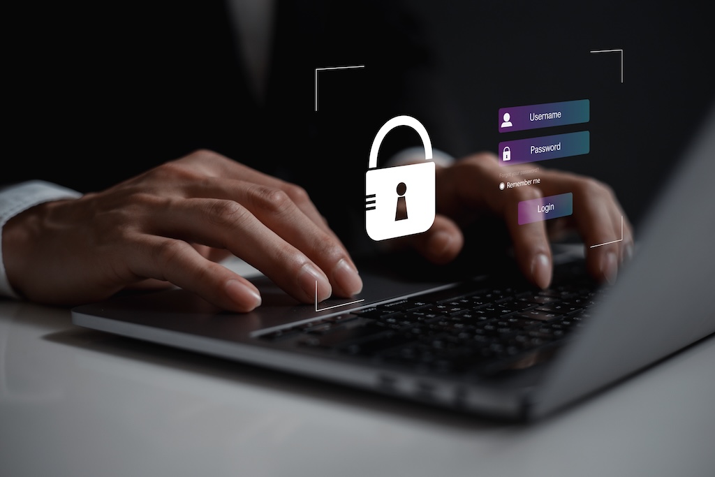 How to Spot a Safe, Discreet Dating Site